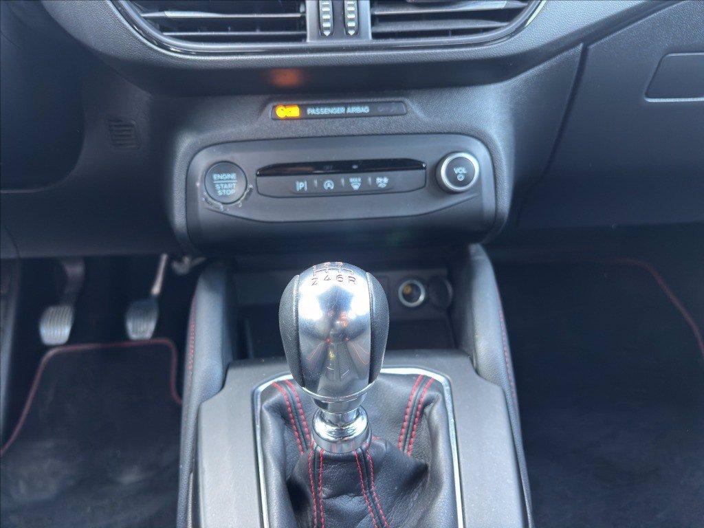 FORD Focus 1.0 ecoboost h ST-Line X 155cv del 2023