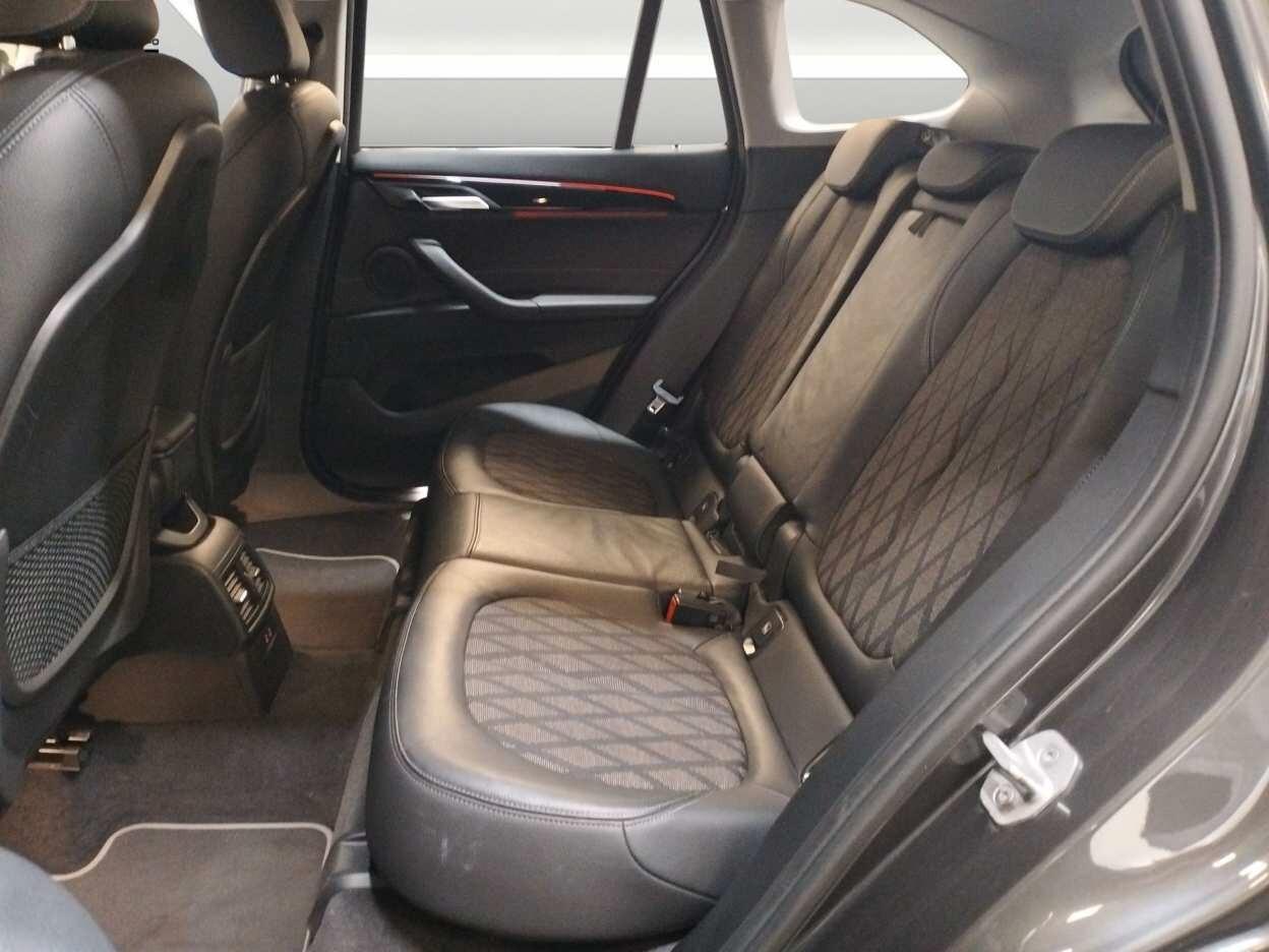BMW X1 F48 xdrive18d xLine auto