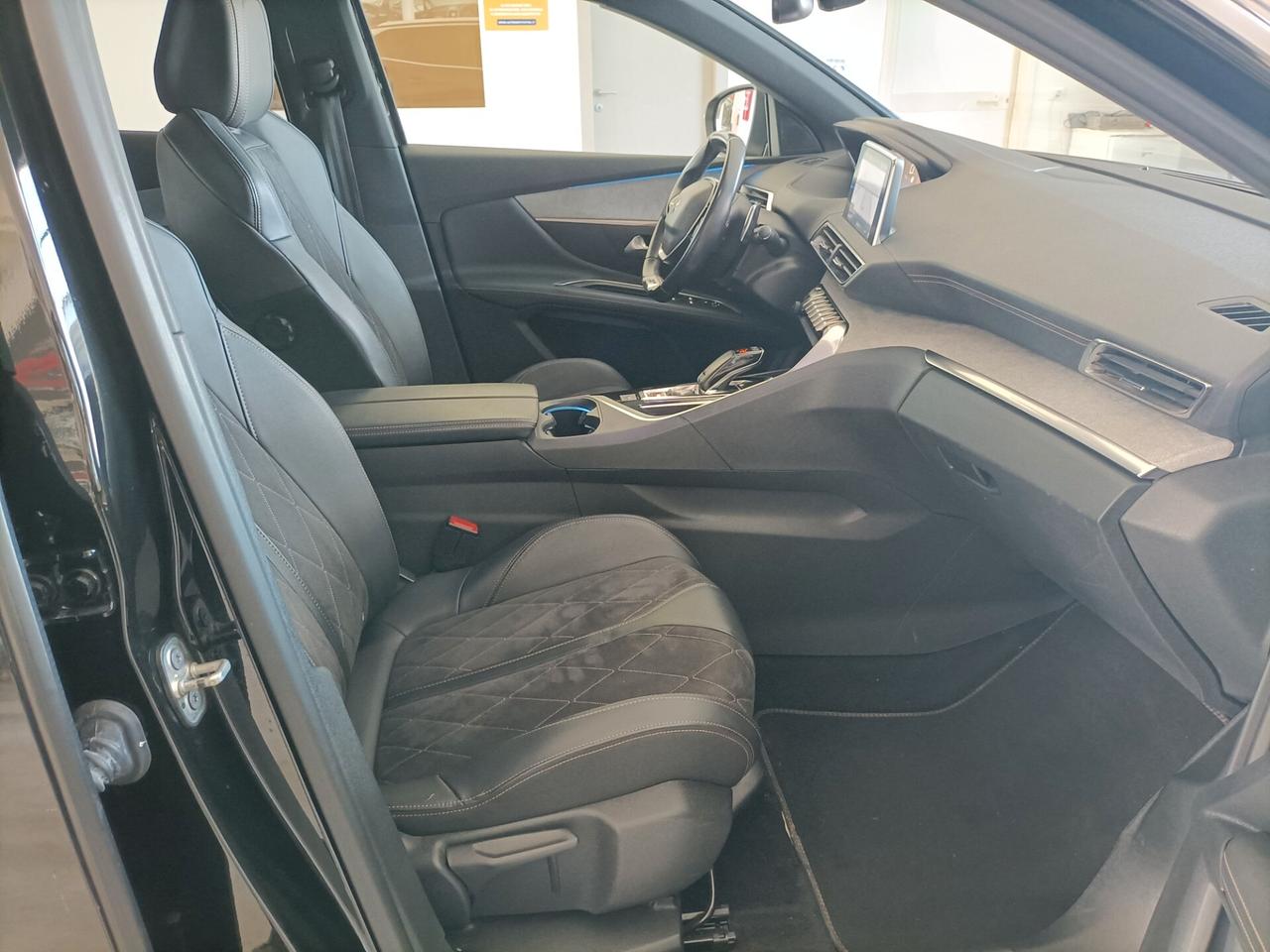 Peugeot 3008 BlueHDi 180 S&S EAT8 GT 10/2019