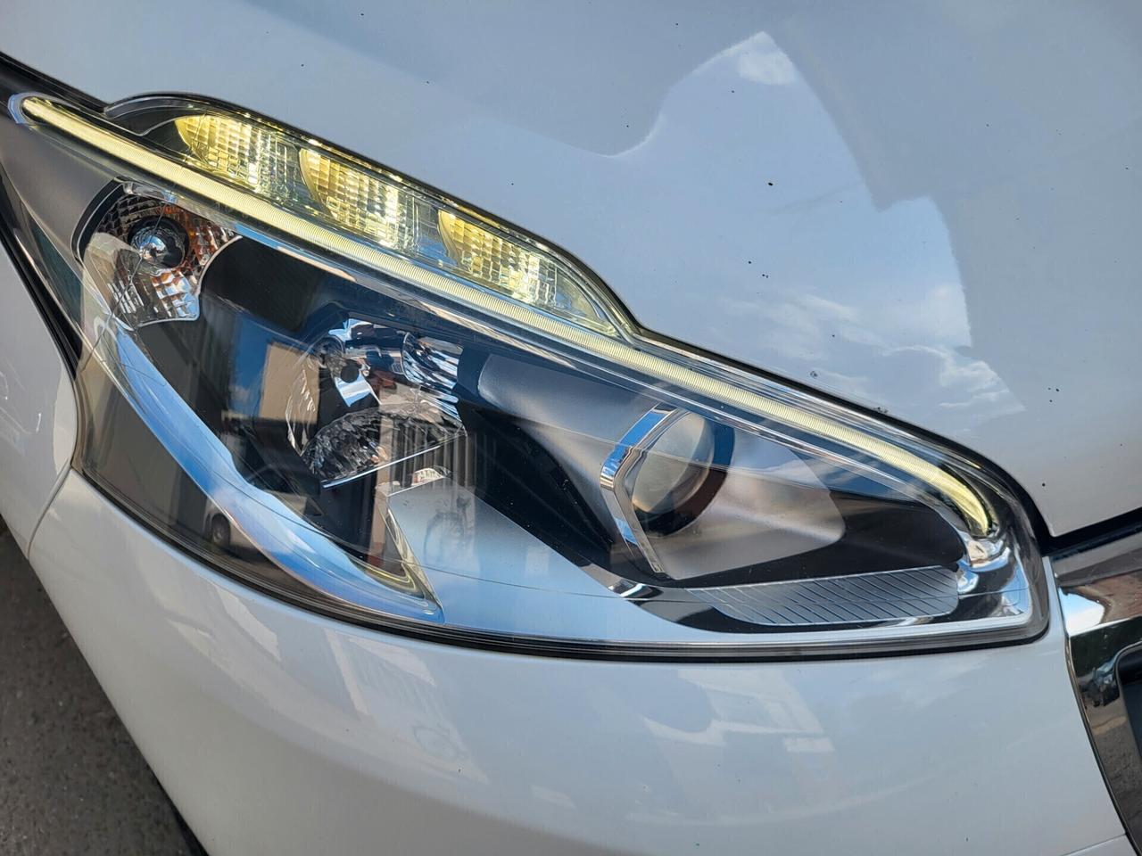 Peugeot 208 BlueHDi 75 5 porte Active