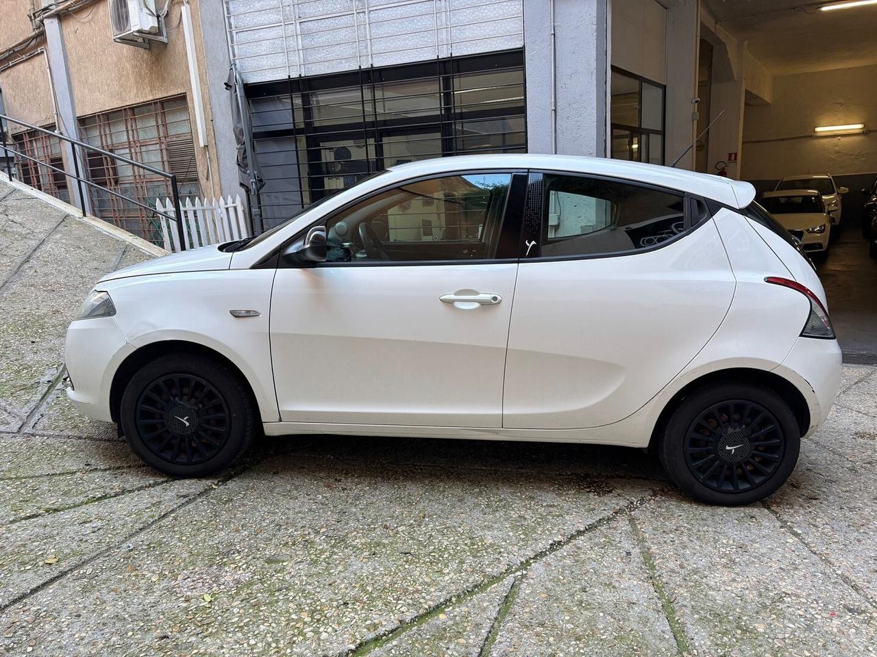 LANCIA YPSILON GPL - UNICO PROPRIETARIO