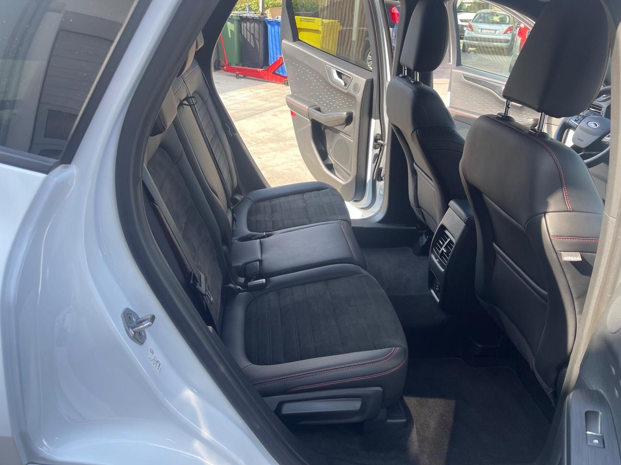 Ford Kuga 1.5 EcoBlue 120 CV aut. 2WD ST-Line