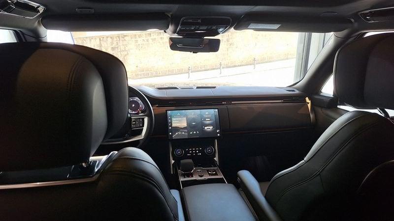 Land Rover Range Rover 4.4 V8 Autobiography LWB 7 posti TETTO, PELLE, IVA ESPOSTA