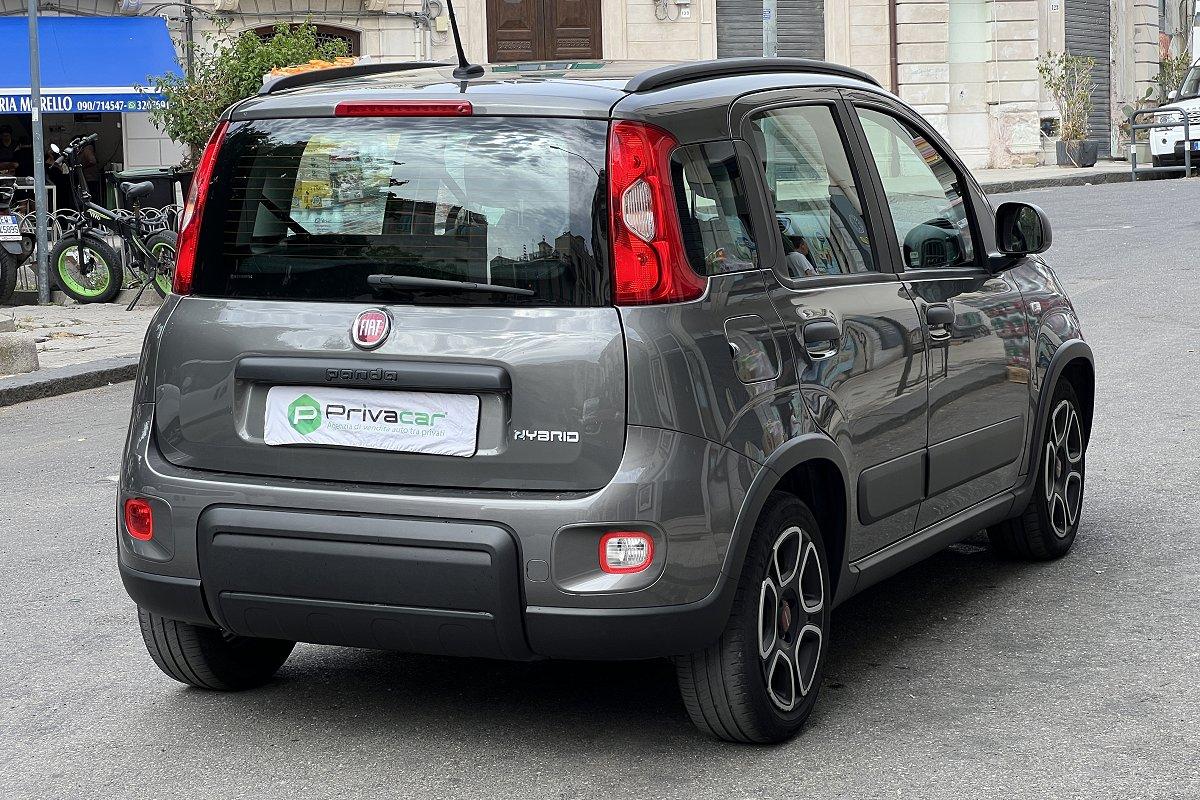 FIAT Panda 1.0 FireFly S&S Hybrid City Cross