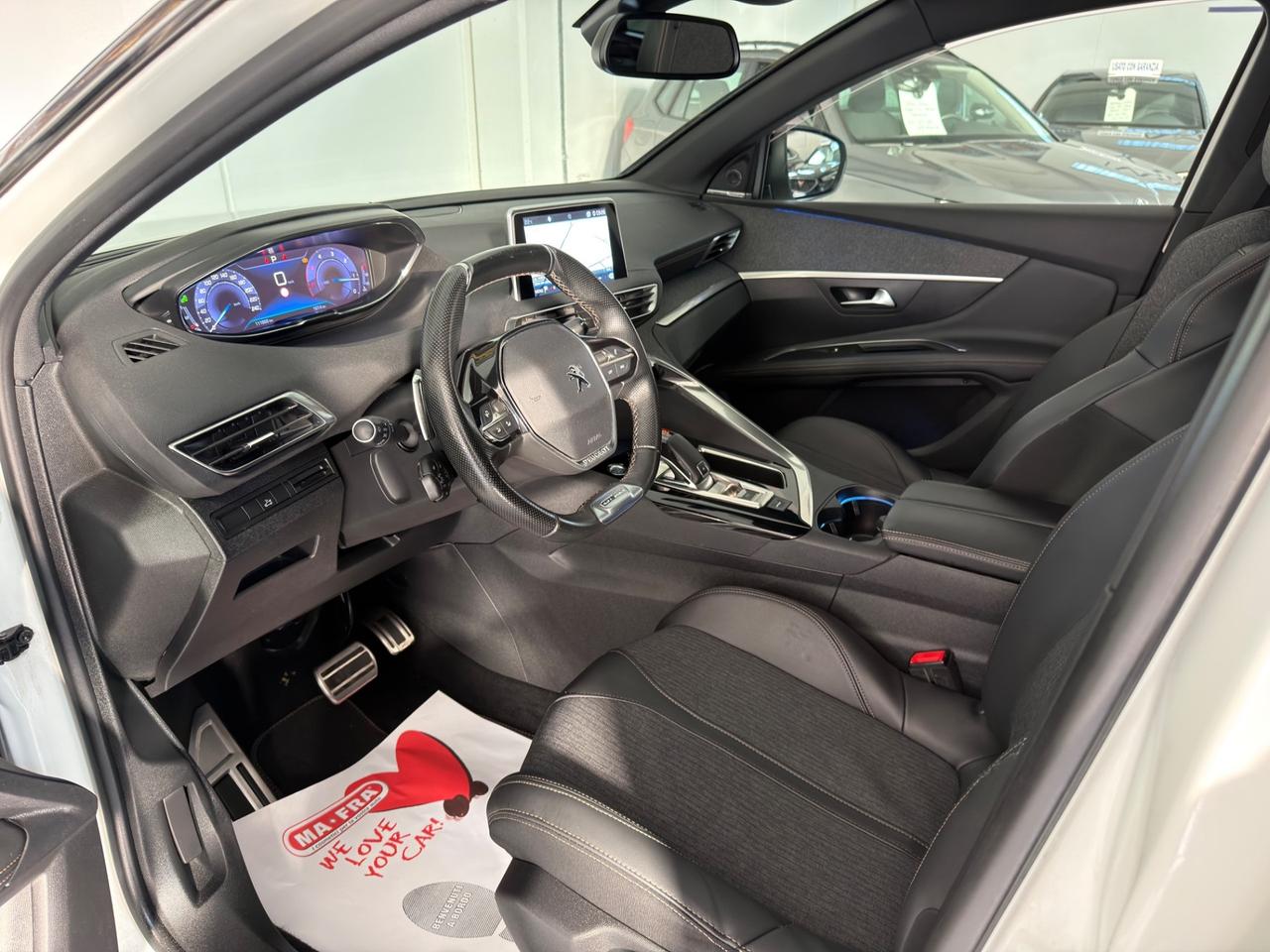 Peugeot 3008 BlueHDi 130 S&S EAT8 GT Line TETTO