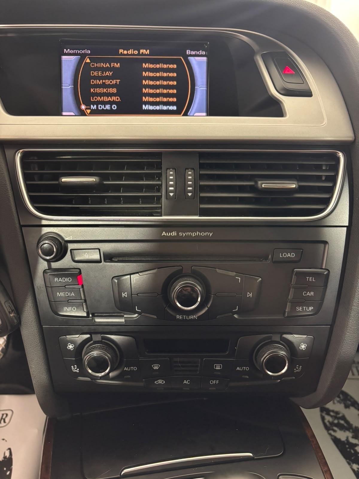 Audi A4 AVANT 2.0 TDI TETTO APRIBILE, CERCHI 18, SEDILI IN PELLE