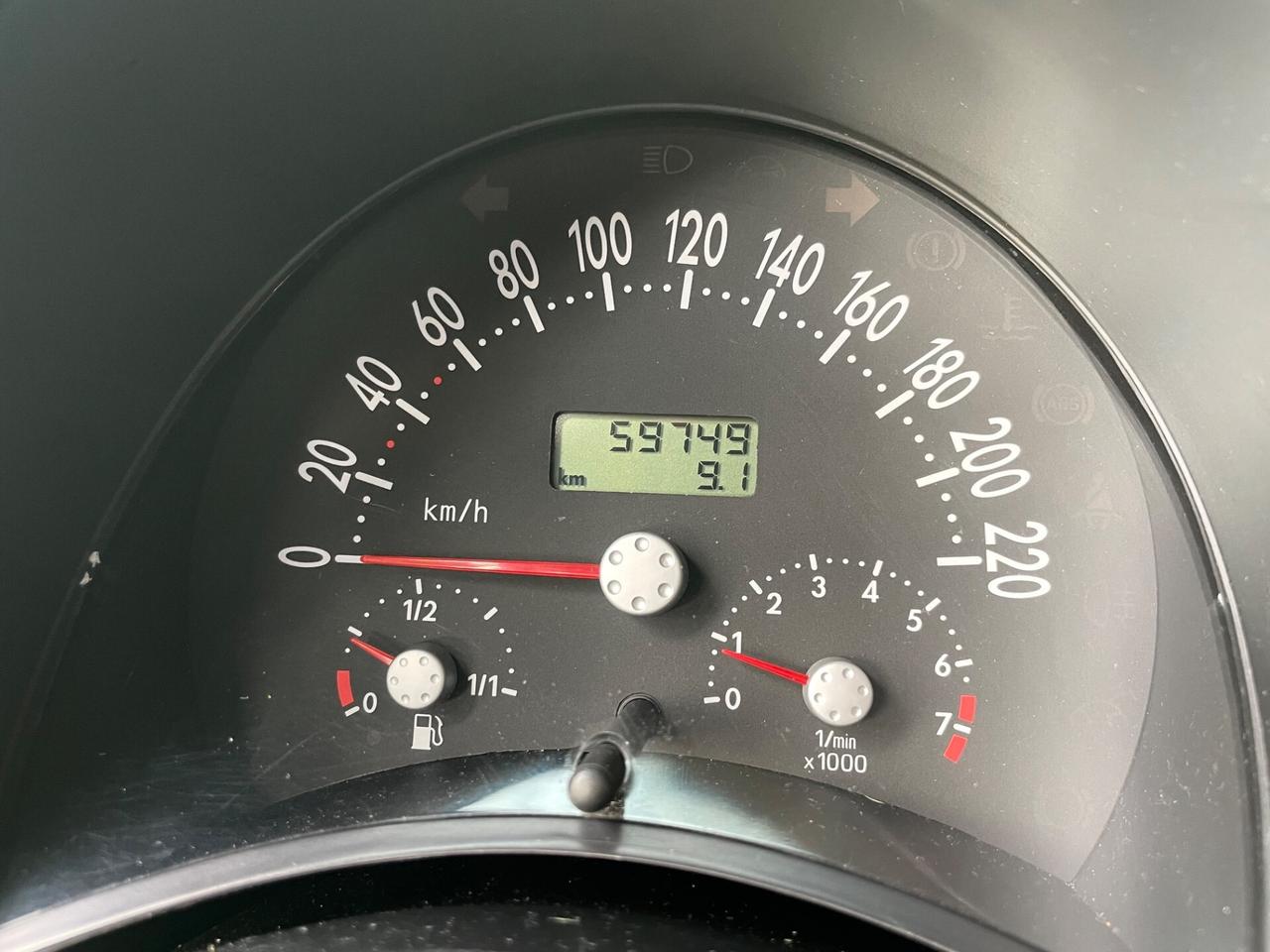 Volkswagen New Beetle 1.6 *SOLO 59000 KM*