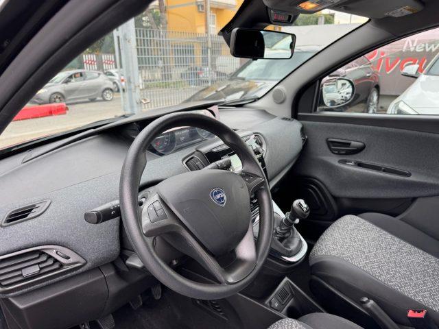 LANCIA Ypsilon 1.0 FireFly 5 porte S&S Hybrid Gold
