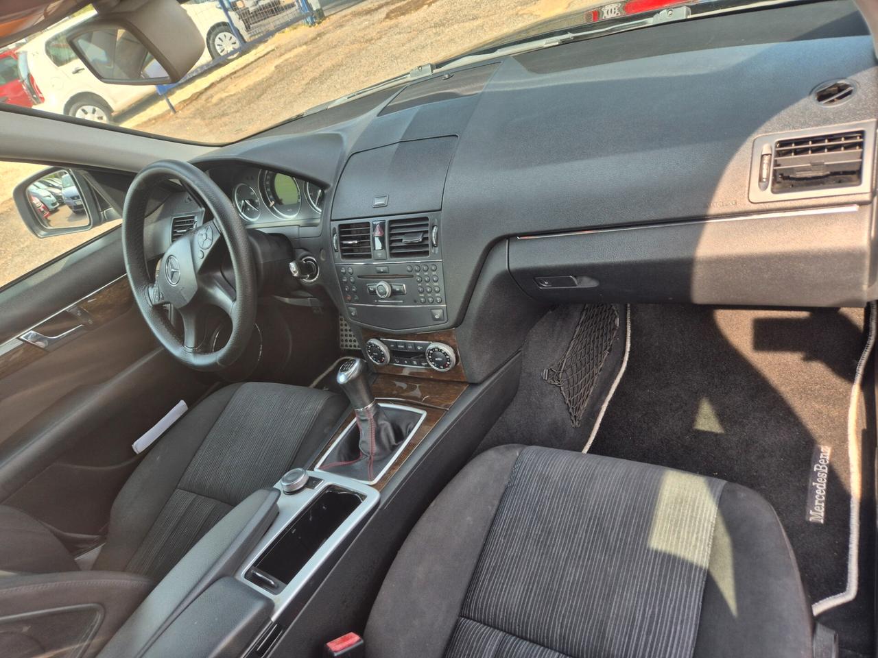 Mercedes-benz C 220 CDI Avantgarde AMG