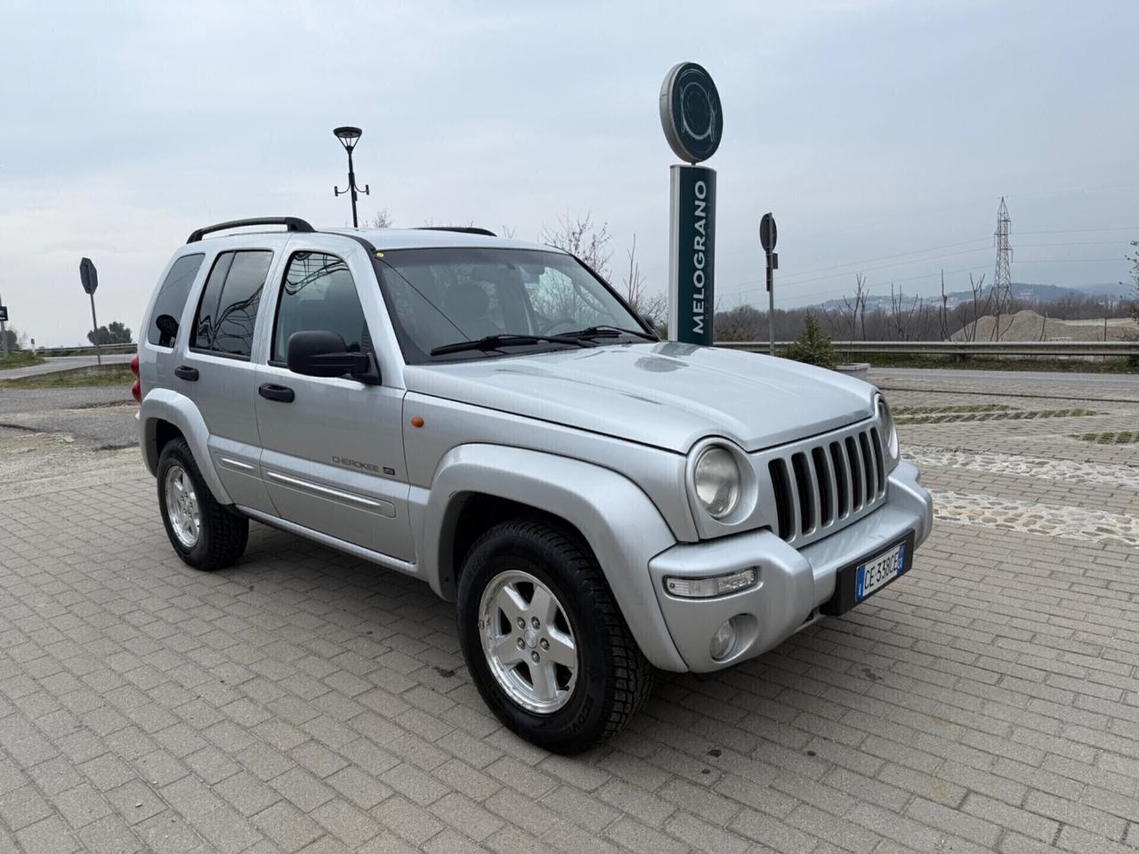Jeep Cherokee 2.8 CRD Limited gancio traino