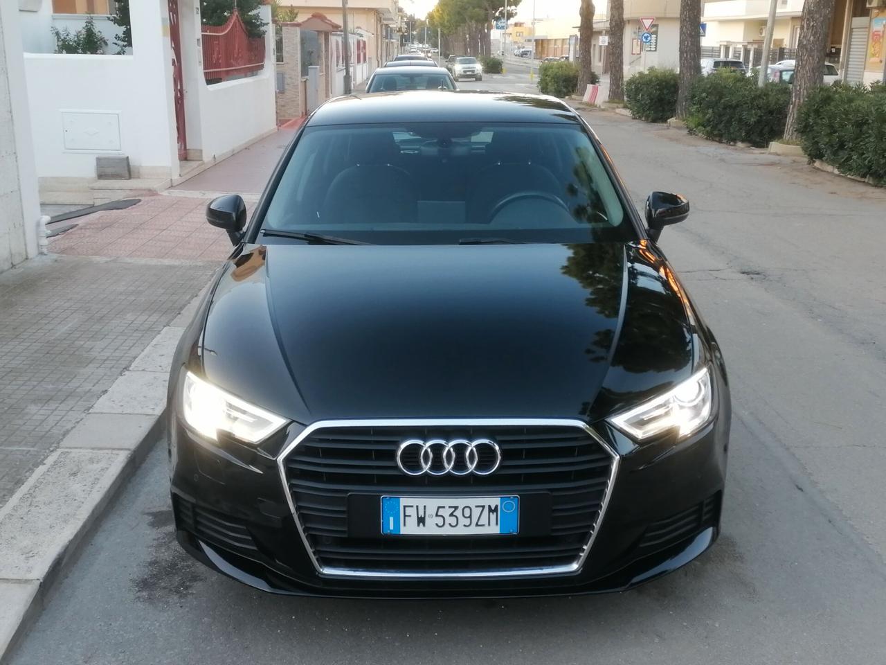 Audi A3 SportBack 30 1.6 TDI 116CV NAVI LED - 2019