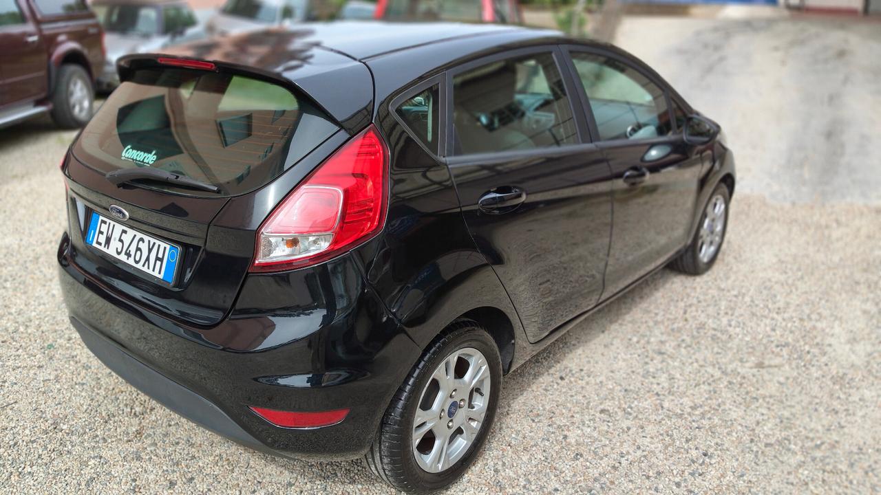 Ford Fiesta 1.5 TDCi 75CV 5p Titanium