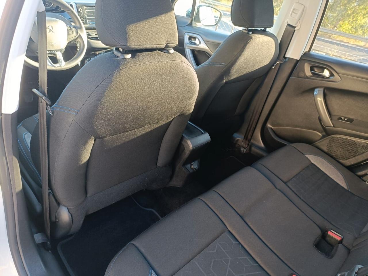 Peugeot 2008 PureTech 82 S&S Allure - 2019