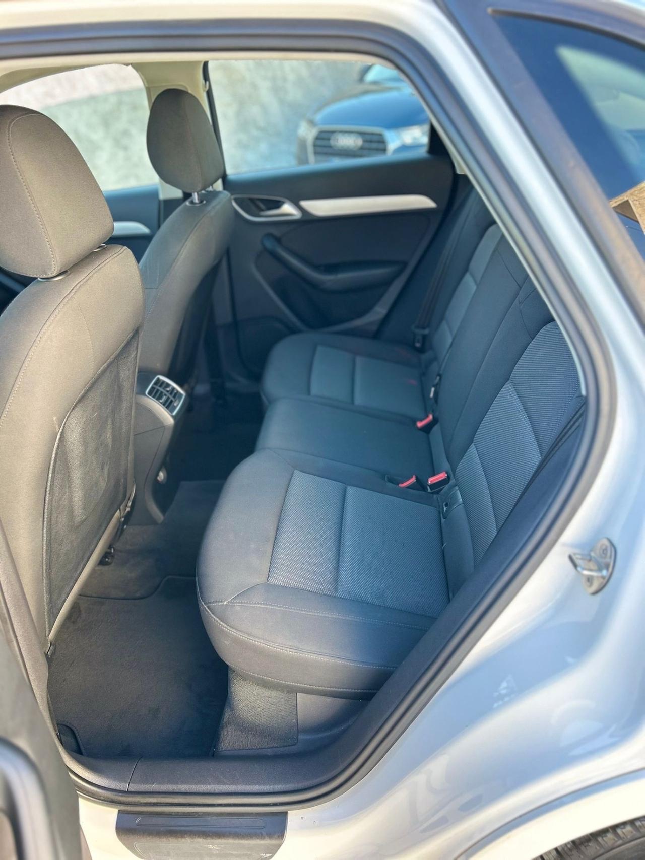 Audi Q3 35 TDI S tronic