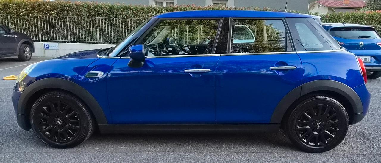 Mini 1.5 One Baker Street