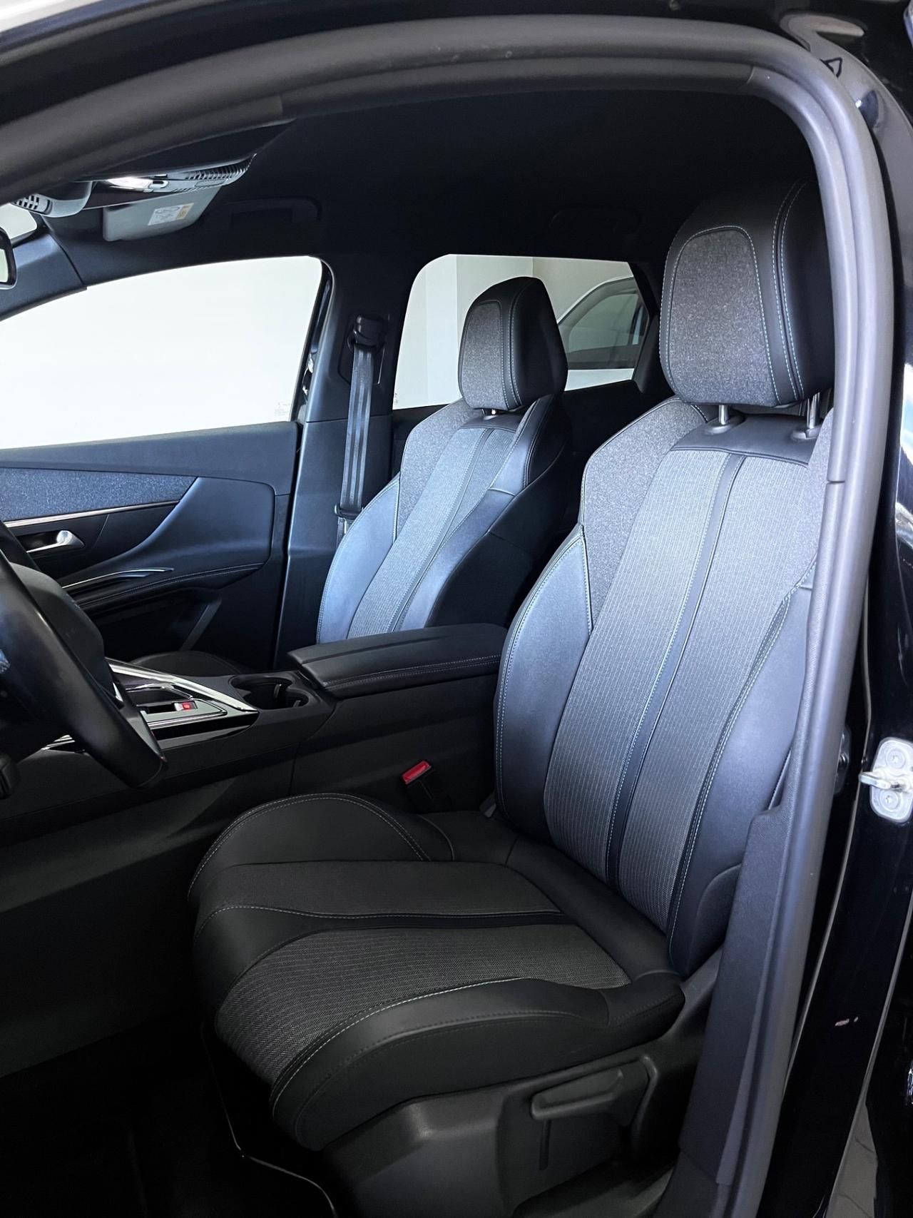 Peugeot 3008 2023 BlueHDi 130 S&S EAT8 Allure Pack