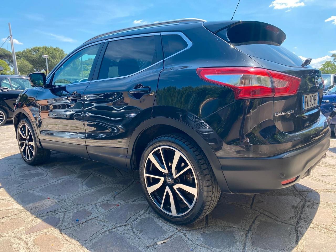 Nissan Qashqai 1.5 dCi GANCIO TRAINO -GARANZIA