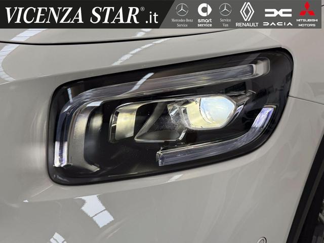 MERCEDES-BENZ GLB 180 d PREMIUM AMG