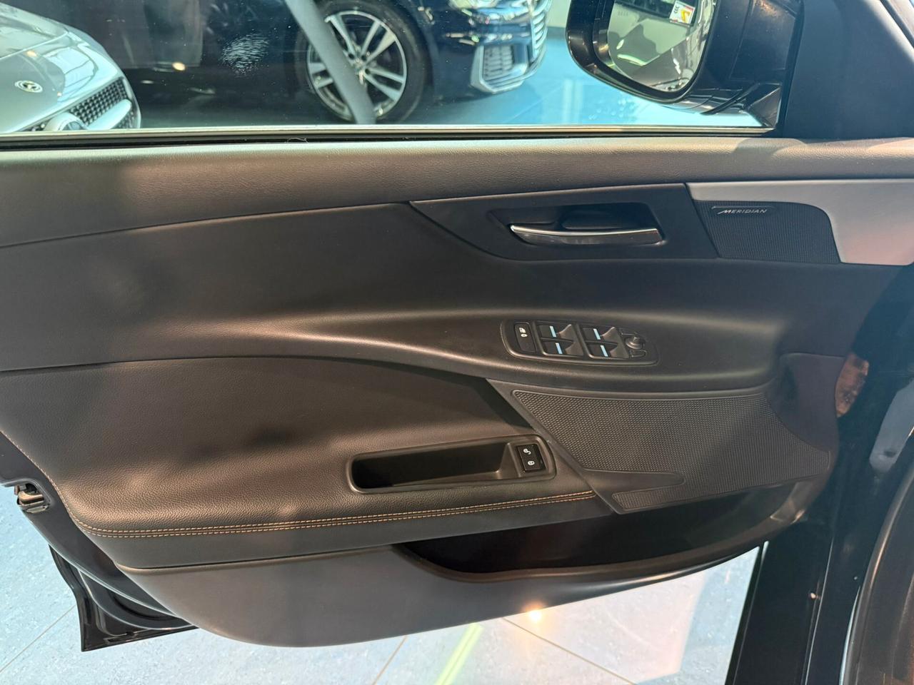 Jaguar XE 2.0 D 180 CV Prestige