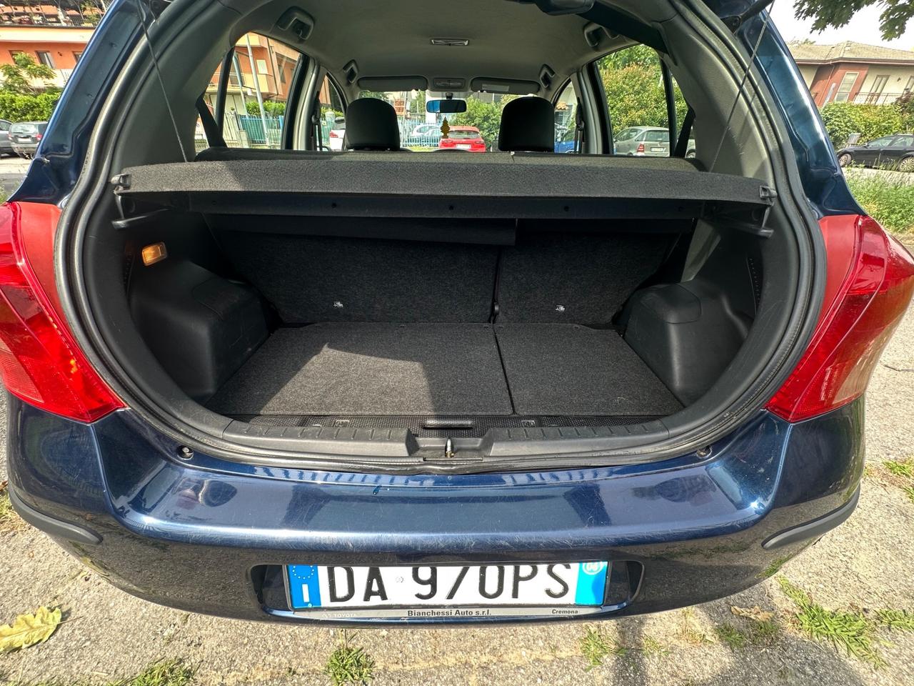 Toyota Yaris 1.0 5 porte Sol