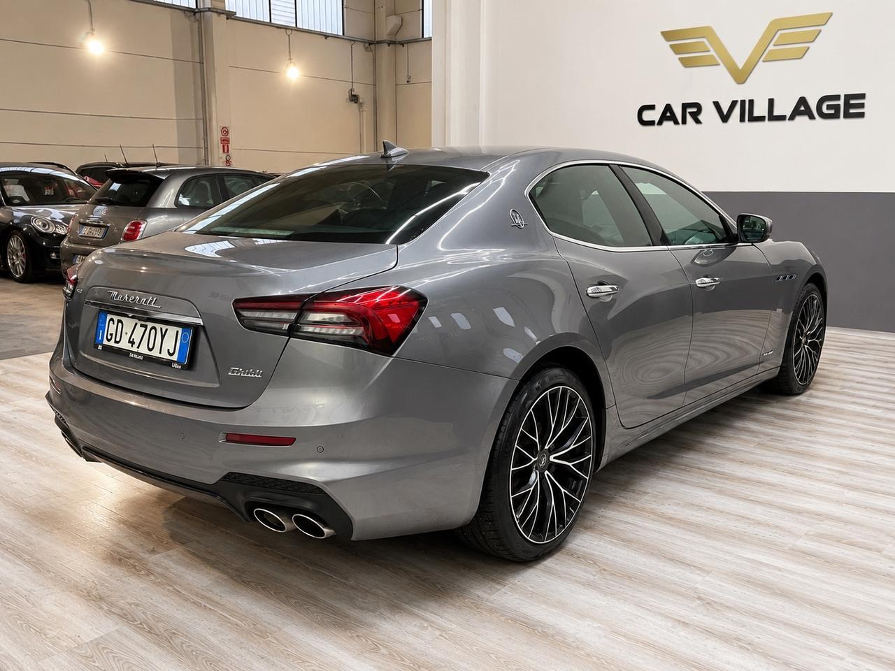 Maserati Ghibli L4 330 CV MHEV Gransport