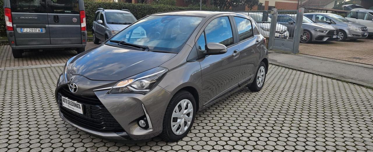 Toyota Yaris 1.0 72 CV 5 porte Cool