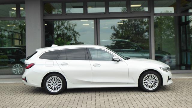 BMW 318 d Touring Luxury Automatico