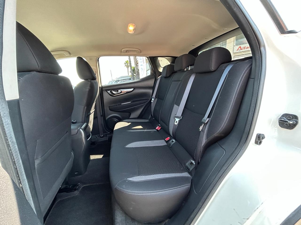 Nissan Qashqai 1.6 dci Business 2wd 130cv xtronic