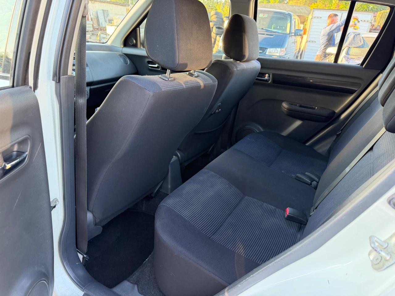 Suzuki Swift 1.3 4x4 5p. GL