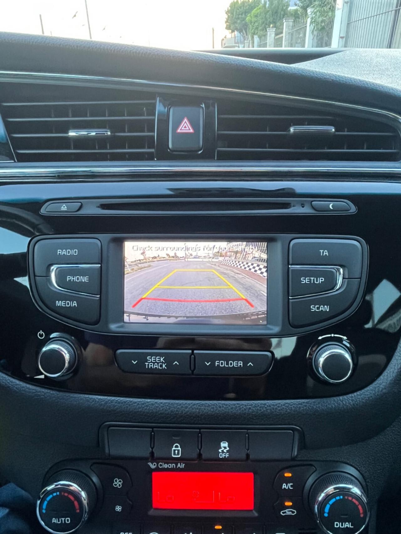 Kia Ceed 1.6 CRDi 5 porte Unipro 2016