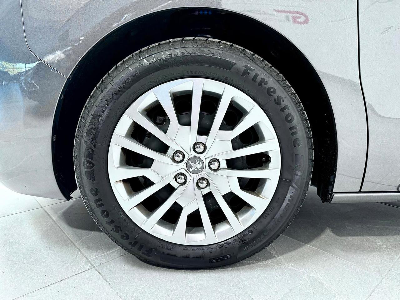 Peugeot Traveller BlueHDi 150 S&S Standard Active