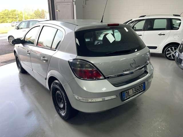Opel Astra Astra III 2004 5p 1.6 Cosmo 115cv
