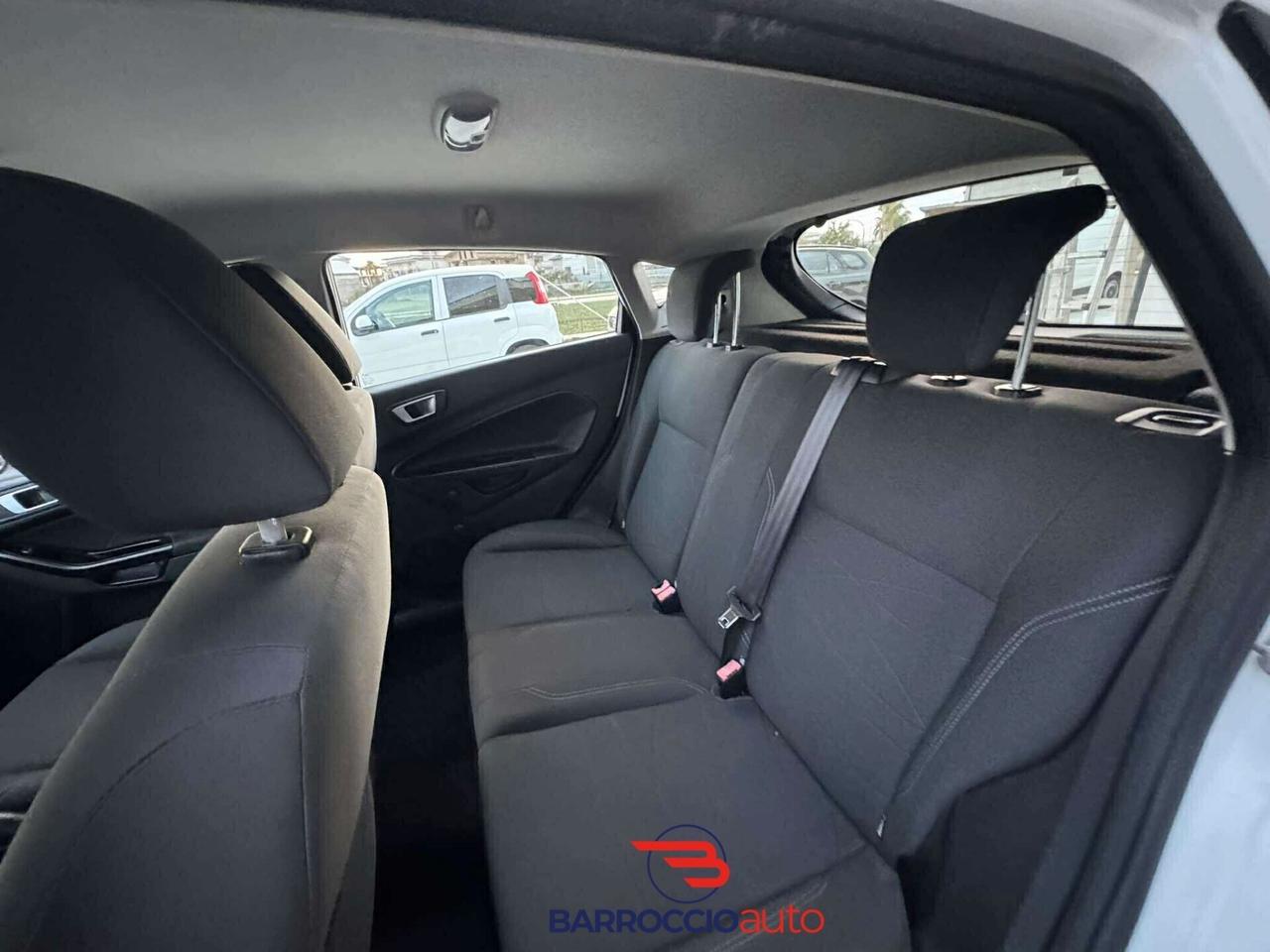 Ford Fiesta 1.5 TDCi 75CV 5P Black&White Edition-2015