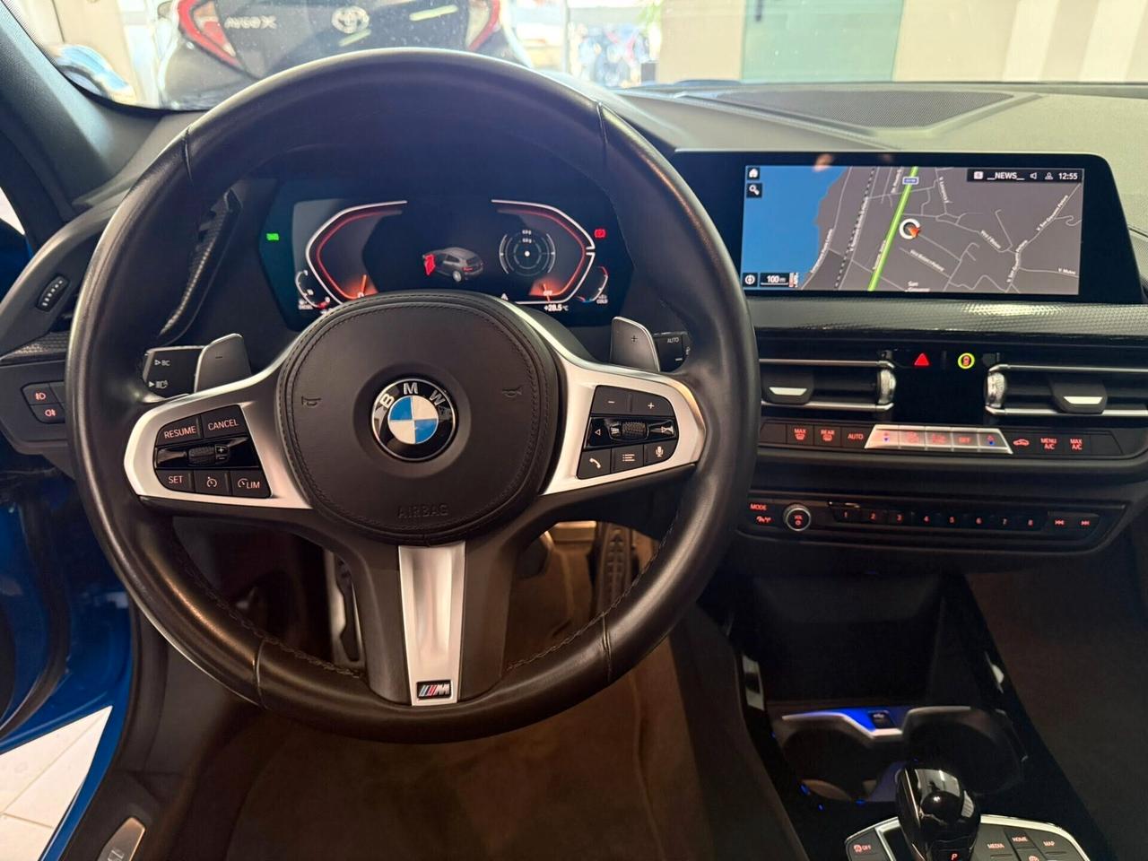 Bmw 118 118d 5p. Msport