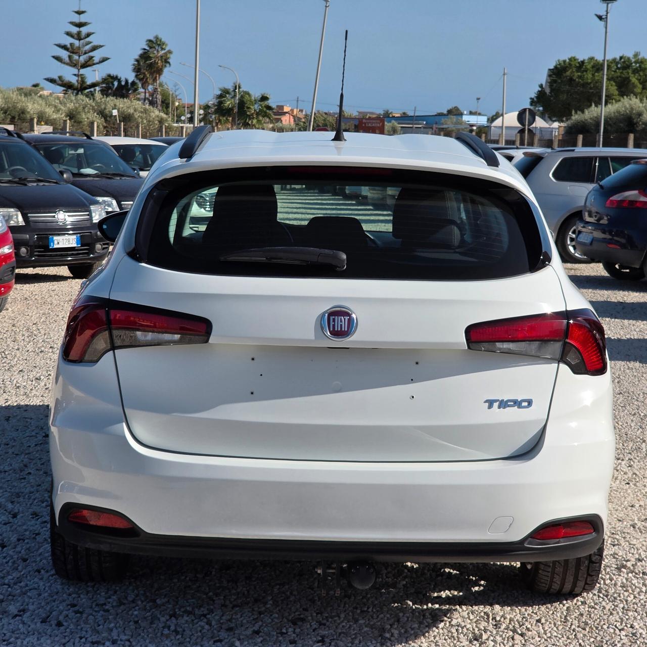 Fiat Tipo 1.6 Mjt S&S SW Lounge