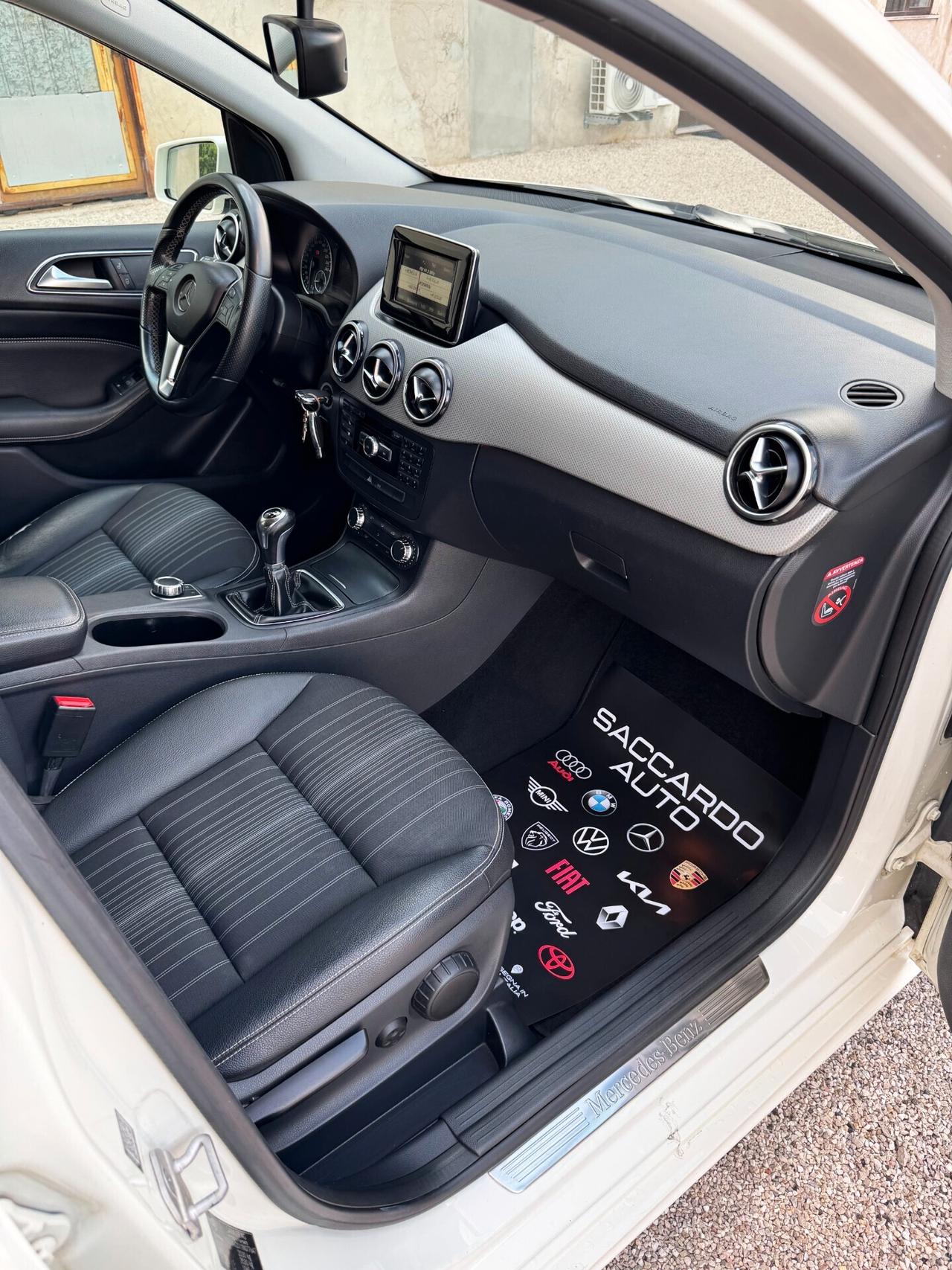 Mercedes-Benz B 200 CDI Premium 136cv | *GARANZIA