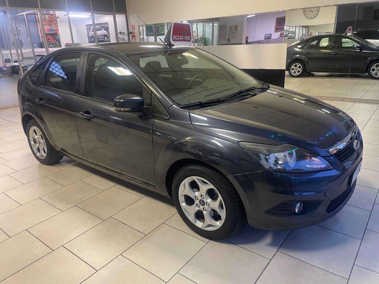 Ford Focus 1.6 (100CV) 5p. GHIA - Nessun vincolo -