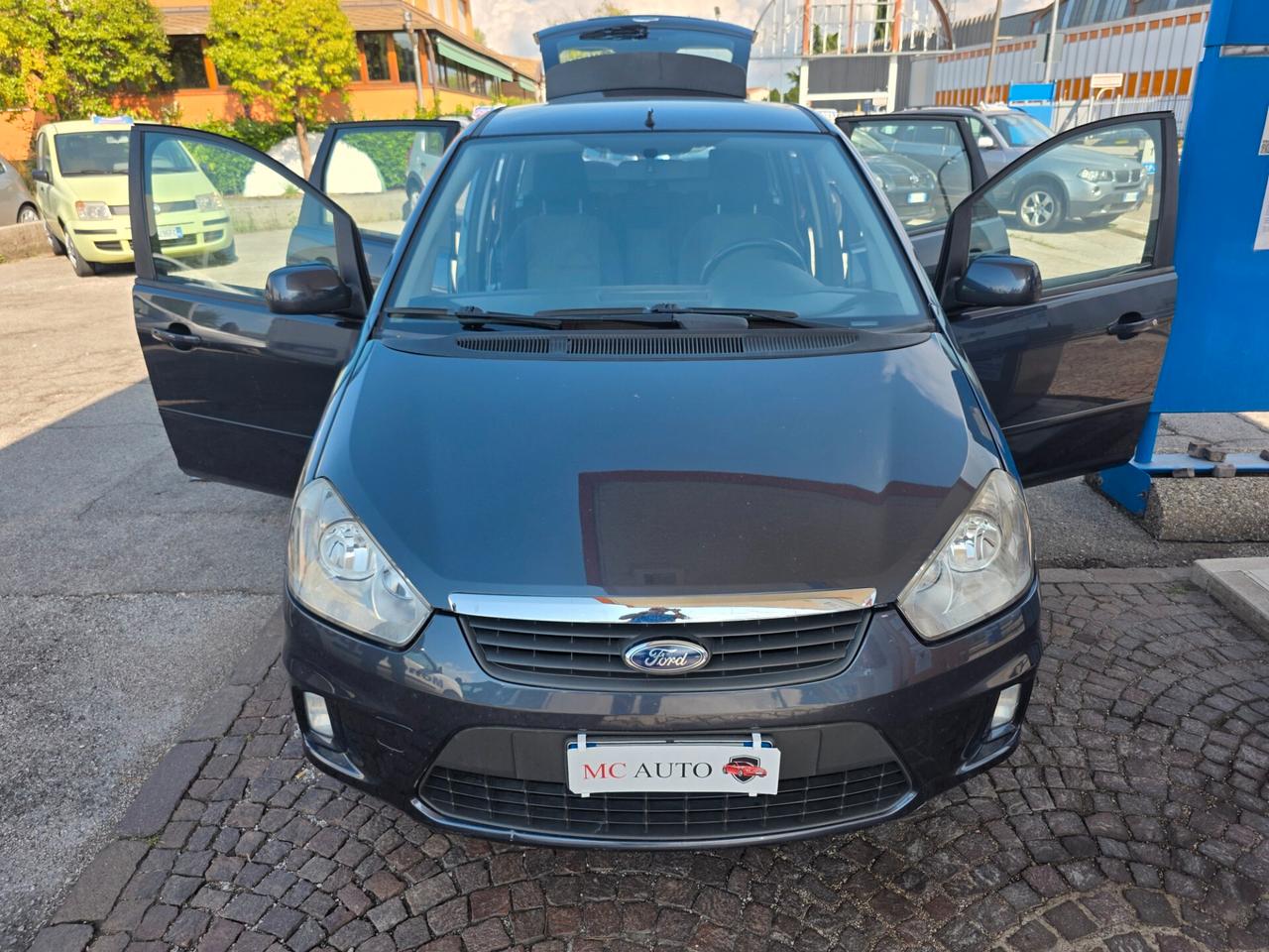 Ford C-Max 1.6 TDCi 110 CV Titanium con 256.000km