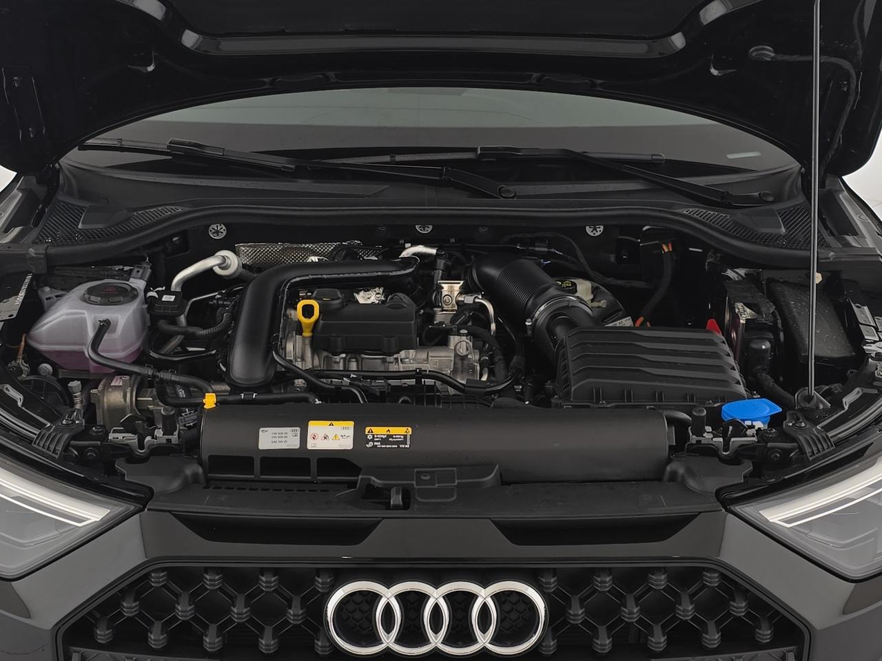 Audi A1 allstreet 30 1.0 tfsi business 116cv s tronic