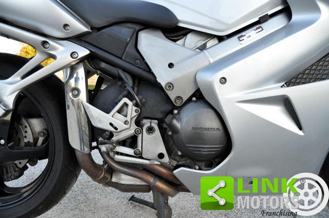 HONDA VFR 800 V4 V Tech 2003