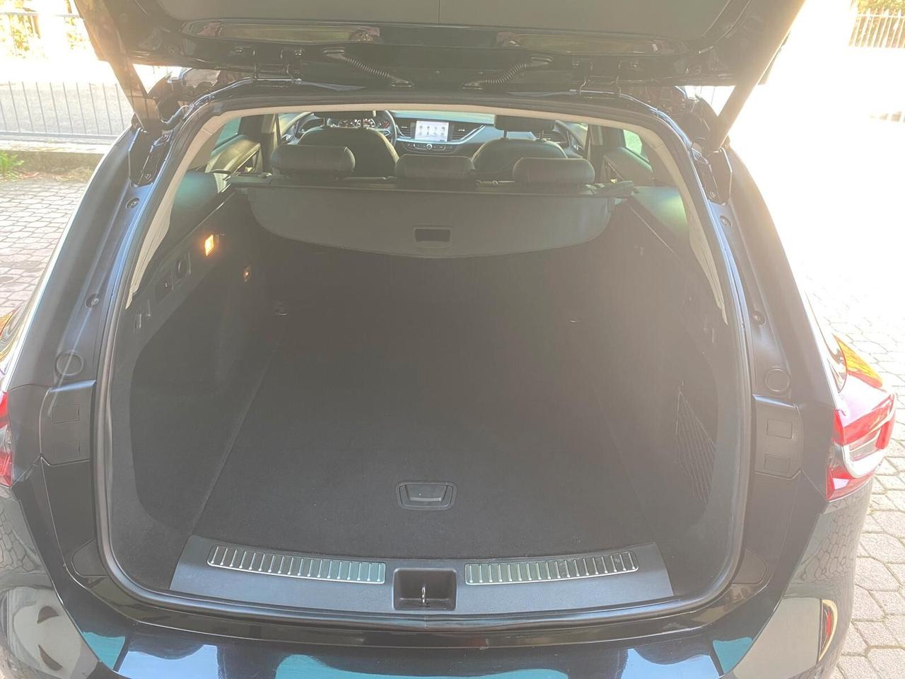 Opel Insignia 2.0 CDTI Sports Innovation EURO 6C