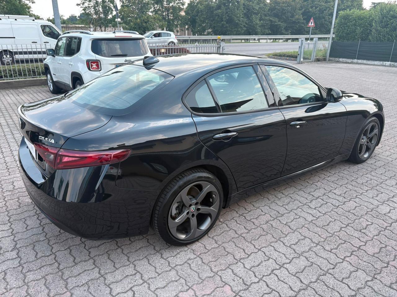 ALFA ROMEO GIULIA 2.2 TD CAMBIO MANUALE