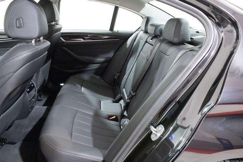 BMW Serie 5 520d MH48V Business