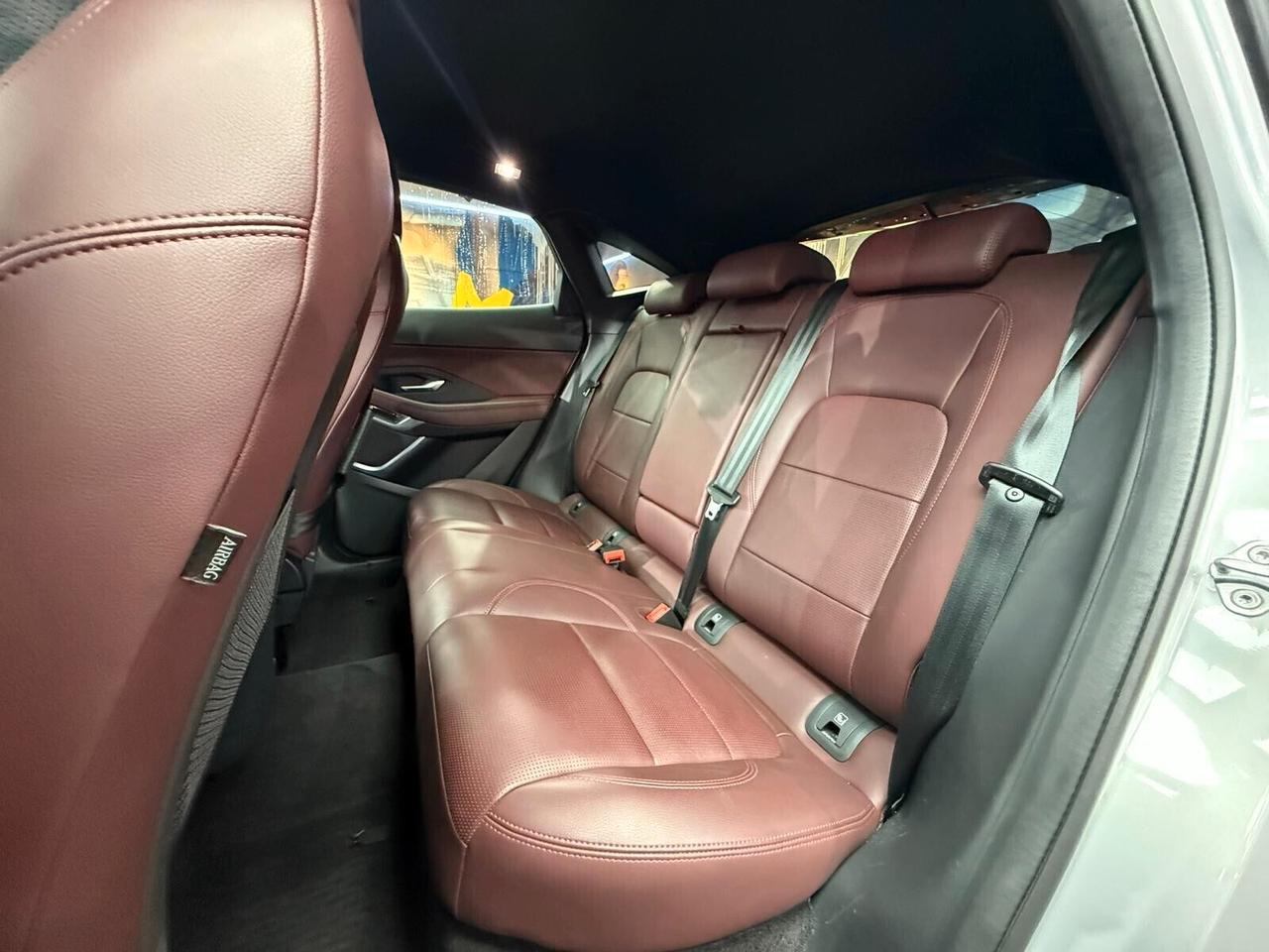 Jaguar E-Pace 2.0D I4 204 CV AWD Auto R-Dynamic HSE (495)