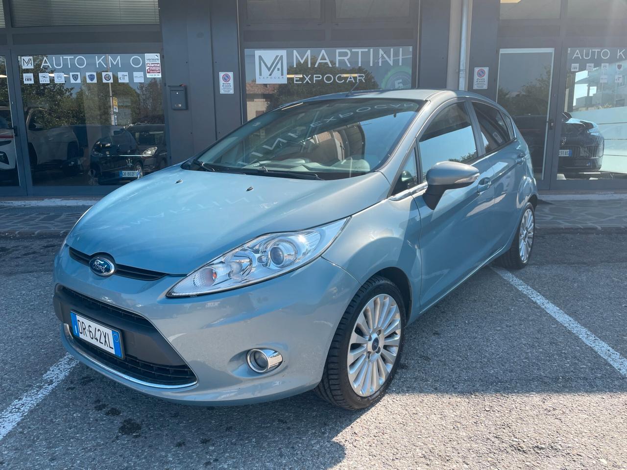 Ford Fiesta 1.6 TDCi 90CV 5 porte DPF Titanium