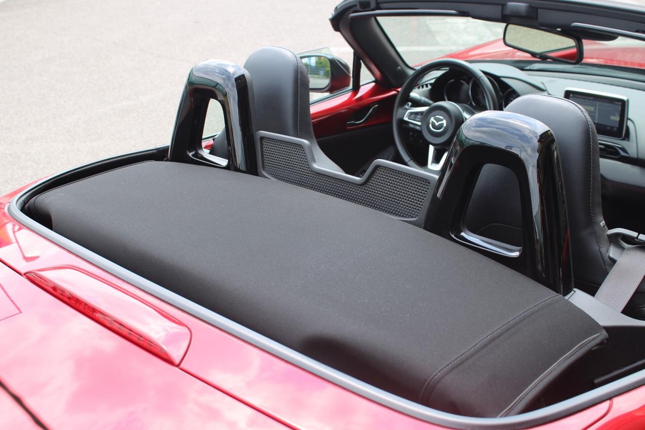 Mazda MX-5 1.5L Skyactiv-Exclusive cabriolet