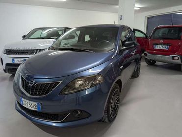 Lancia Ypsilon 1.0 firefly hybrid Gold Plus s&s 70cv 5p.ti