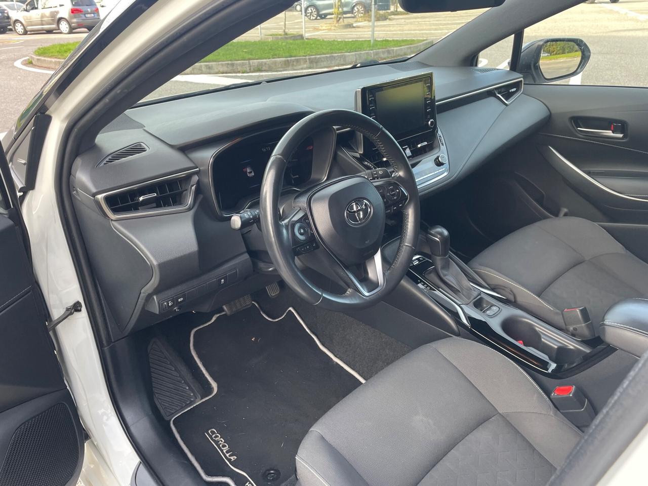Toyota Corolla 2.0 Hybrid*Cerchi*Libro service*Doppio treno di gomme