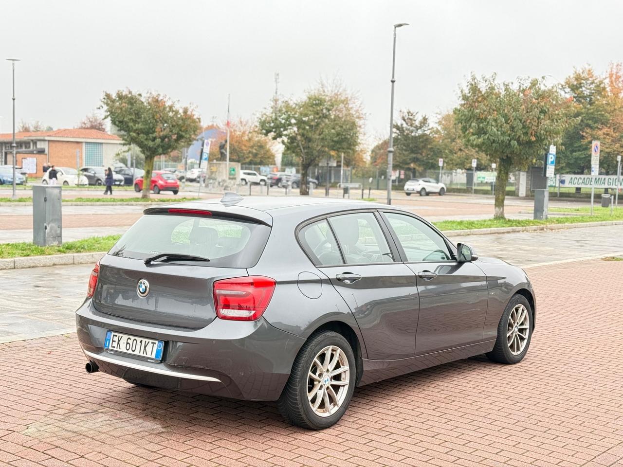 Bmw 116 116d 5p. Sport