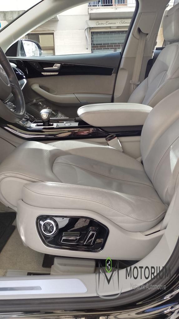 Audi A8 3.0 TDI 250 CV clean diesel quattro tiptronic